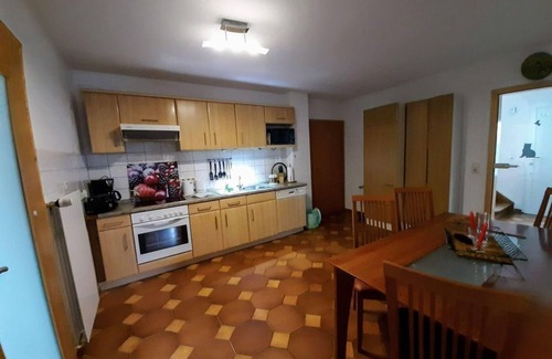 Zweifelscheid Casa | Vacation home Engelsdorf (up to 27 pers.) - South Eifel family and group vacation homes