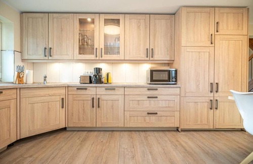 Varel Casa | Vacation home Hafenkoje Vareler Hafen - your retreat by the North Sea