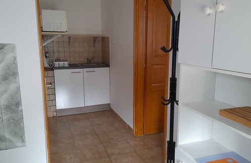 Balatonmariafurdo Casa | Casa de vacaciones con piscina, WiFi en el lago para 8 personas.
