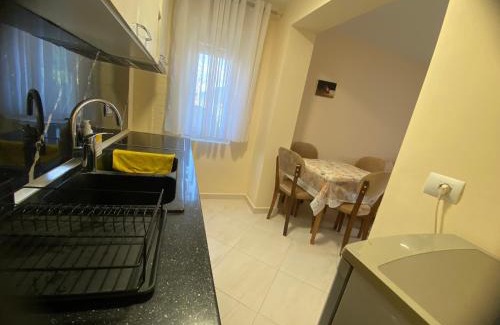 Albania Apartamento | Vacation Home Ilia