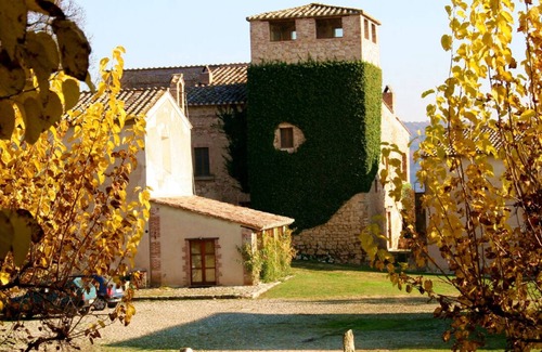 Amelia Apartamento | Histórico, restaurado Borgo con pequeña iglesia, amplia naturaleza + priv. lago