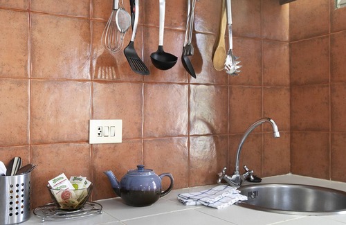 Tesbabo Casa | Casa de vacaciones "Las Adelfas Baja" con vistas al mar, jardín y Wi-Fi