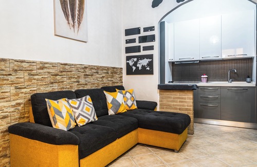 Monserrato Cama Y Desayuno | Vacation home Monserrato Cagliari - Ryan's house -