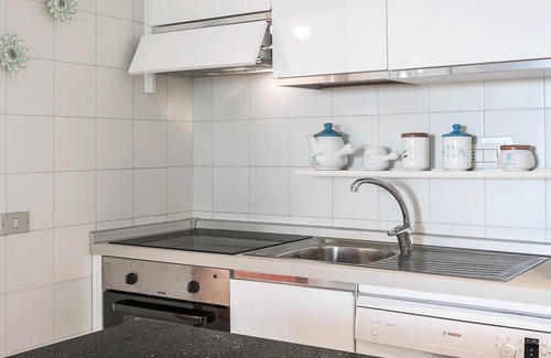 Portisco Casa | Casa Rena Bianca Flat con vistas al mar, terraza y jardín