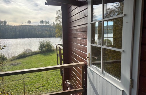 Sundsvall Municipality Casa | Vacation home Selina - Lake view & nature idyll near Sundsvall