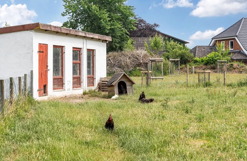 Kakohl Casa | Vacation Home "Steuerbord" with Private Terrace, Private Garden & Wi-Fi