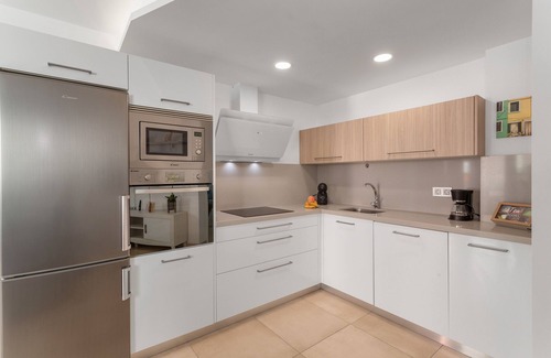 Arguineguin Casa | Casa de vacaciones 'Sunset' con vistas al mar, terraza compartida y Wi-Fi