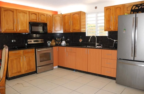 Cupey Casa | Vacation House With Pool In San Juan
