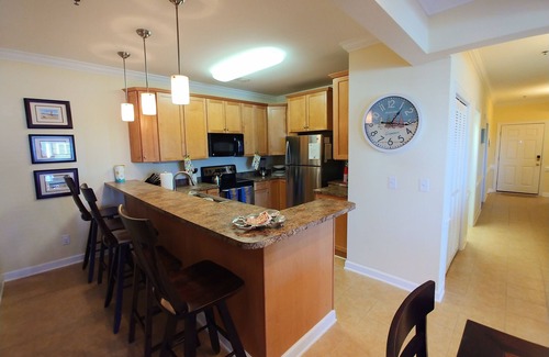 Ocean Isle Beach Condominio | ¡Vacaciones en este tranquilo condominio costero a minutos de la arena y el sonido de OIB!