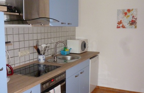 Putnitz Apartamento | Vacaciones en una gran parcela ajardinada en la hermosa naturaleza cerca del Bodden