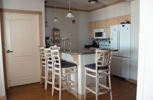 Sheboygan Condominio | Vacation Paradise: 4 Bedroom, Sleeps 14!