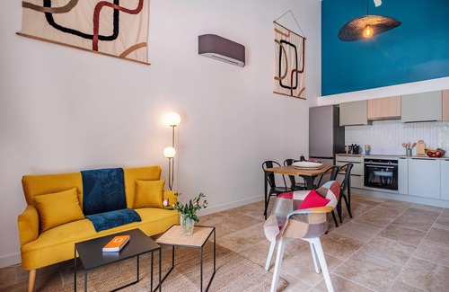 Prignac-et-Marcamps Casa | Vacation rental Le Duplex at Clos Marcamps. Between Bordeaux and St Emilion.