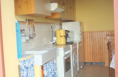Pino Apartamento | APARTAMENTO ALQUILER DE VACACIONES CON PINO CAP CORSE PARA 5 PERSONAS