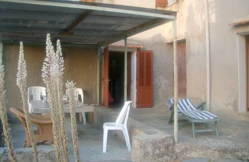 Pino Apartamento | APARTAMENTO ALQUILER DE VACACIONES CON PINO CAP CORSE PARA 5 PERSONAS