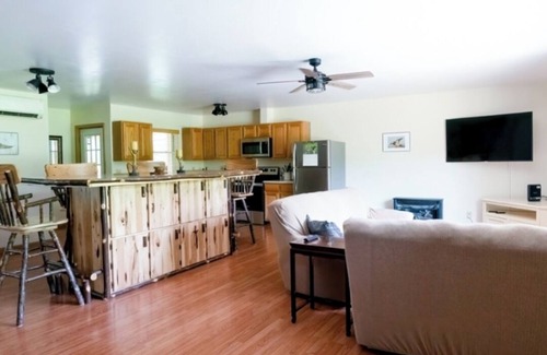 Dauphin Casa | Vacation rental on the Susquehanna River, check out our fishing specials!