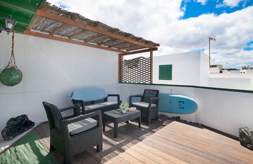 El Golfo Apartamento | Estudio de vacaciones 'La Chalanita' con vistas al mar, terraza privada y Wi-Fi