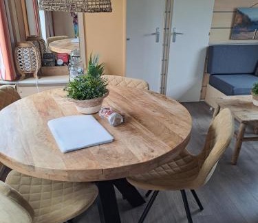 Serooskerke Chalet De Esquí | Vakantie bij 17