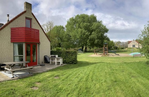 Ewijk Casa | Vakantiewoning 6 pers aan zwemplas en speeltuin