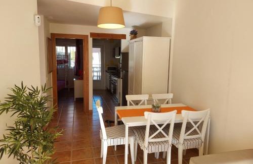 Mil Palmeras Apartamento | Vakantiewoning Melrose Place - Mil Palmeras - 900 m van zee