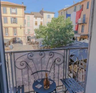 Valbonne Apartamento | VALBONNE Maison cœur de village