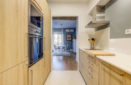 El Pla del Real Apartamento | Apartamento Valencia-living con balcón, aire acondicionado y Wi-Fi