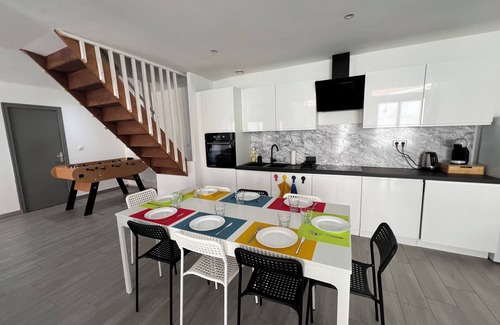 Anzin Casa | ValenStay - Group/family house 12 pers.
