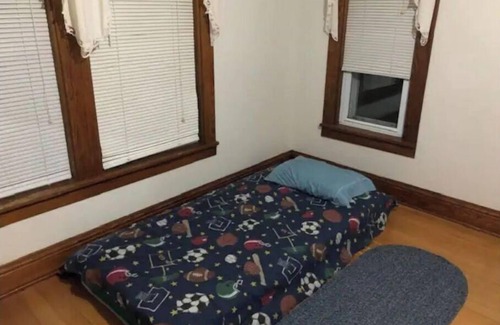 Spring Valley Otro | Valley Farmhouse