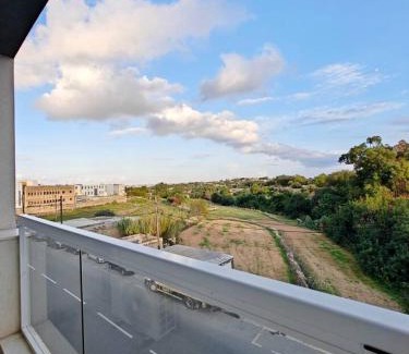 Luqa Apartamento | Valley View 2