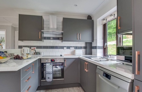 Denton Casa | Valley View in Canterbury