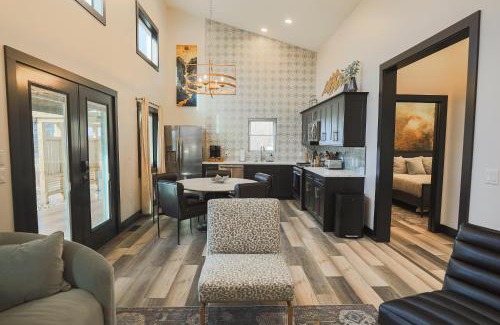 Timberline Casa | Valley View Resort Cabin #4, 2-Bed, Modern-Luxury with Hot Tub in Canaan Valley, WV