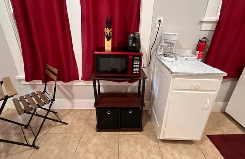 New Pathways Apartamento | Vance 2 Classy One Bedroom