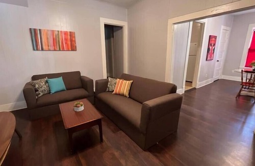 New Pathways Condominio | Vance 4 quaint 1 bedroom apartment near Med dist