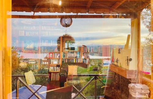 Sesquile Casa | Varsovia, casa de madera biblioteca