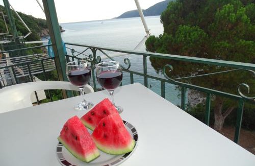 Vassiliki Apartamento | VASILIKI ROYAL STOUDIOS