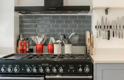 Highbury Casa | Veeve - Family Townhouse