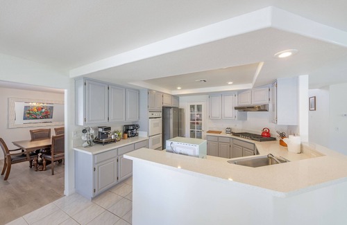 Spring Valley Casa | Vegas Fever 5BR Swim Spa Hot Tub Game Room EV Charge