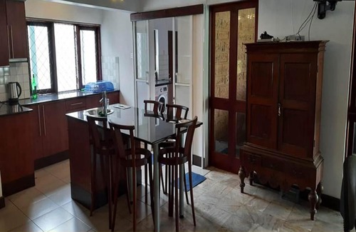 Sri Jayawardenepura Kotte Cama Y Desayuno | Veherakanda Villa