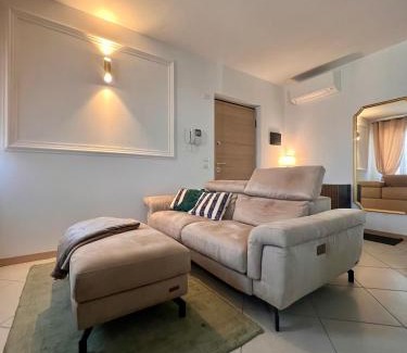 Ovest Apartamento | Velvet Apartment