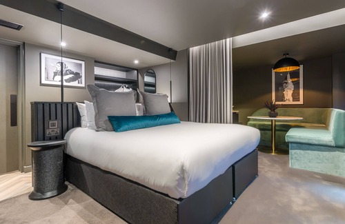 Manchester City Centre Hotel | Velvet Hotel Manchester, WorldHotels Crafted