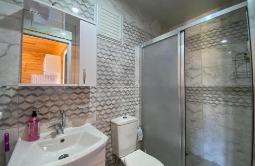 Adrasan Otro | Venüs Gold Bungalov Adrasan