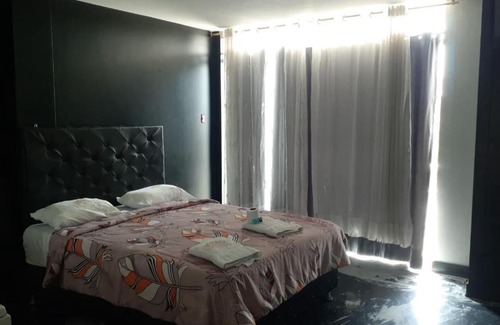 Víctor Larco Herrera Hotel | Venecia Hotel Larco