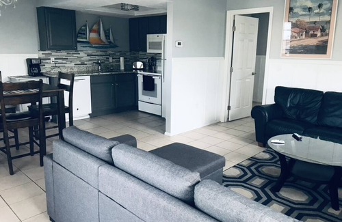 Venice Villa | Plano de planta abierto: impecable / recientemente renovado