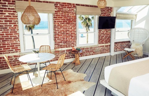 Venice Hotel | Venice V Hotel