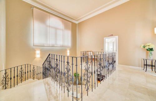 Garinoain Casa | Ver Venir, acogedoras habitaciones con piscina