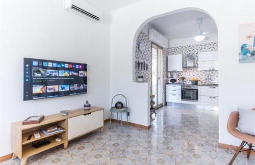 Marina di Ragusa Apartamento | Verde Mare, appartamento in centro a Marina vicino alla spiaggia