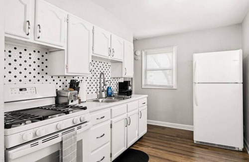 Peoria Heights Casa | VERDE VIBES - Cute 2BD home in the Heights