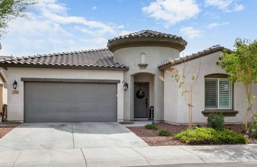 Buckeye Casa | Verrado Views Retreat - Sleeps 12 + Pool