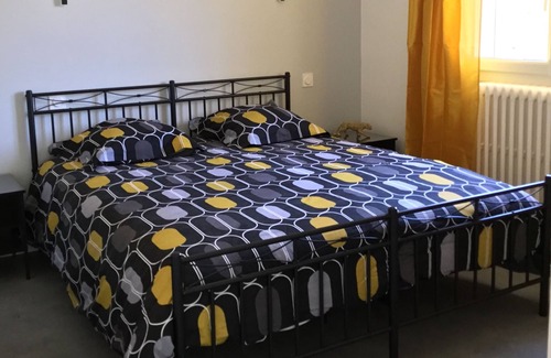 Verrieres Casa | Verrières, 10mn de Millau, au Porte des Gorges du Tarn, Maison 6 Pers