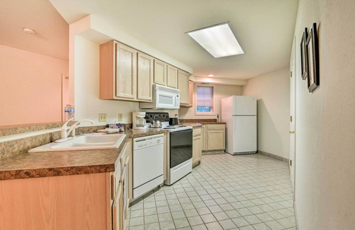 Pigeon Condominio | Versatile Pigeon Condo: Fish, Boat & More!