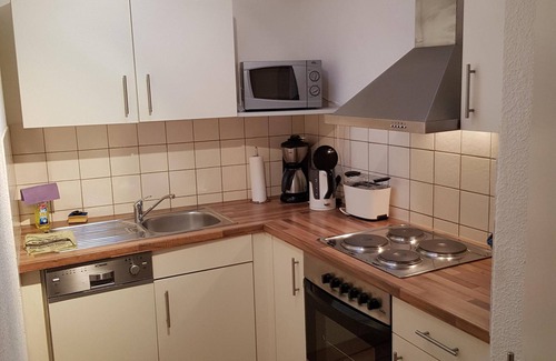 Ploen Apartamento | Apartamento muy céntrico / 150m a gr. Plöner See / Fewo 5 / Boxspringb. 2x2,10m